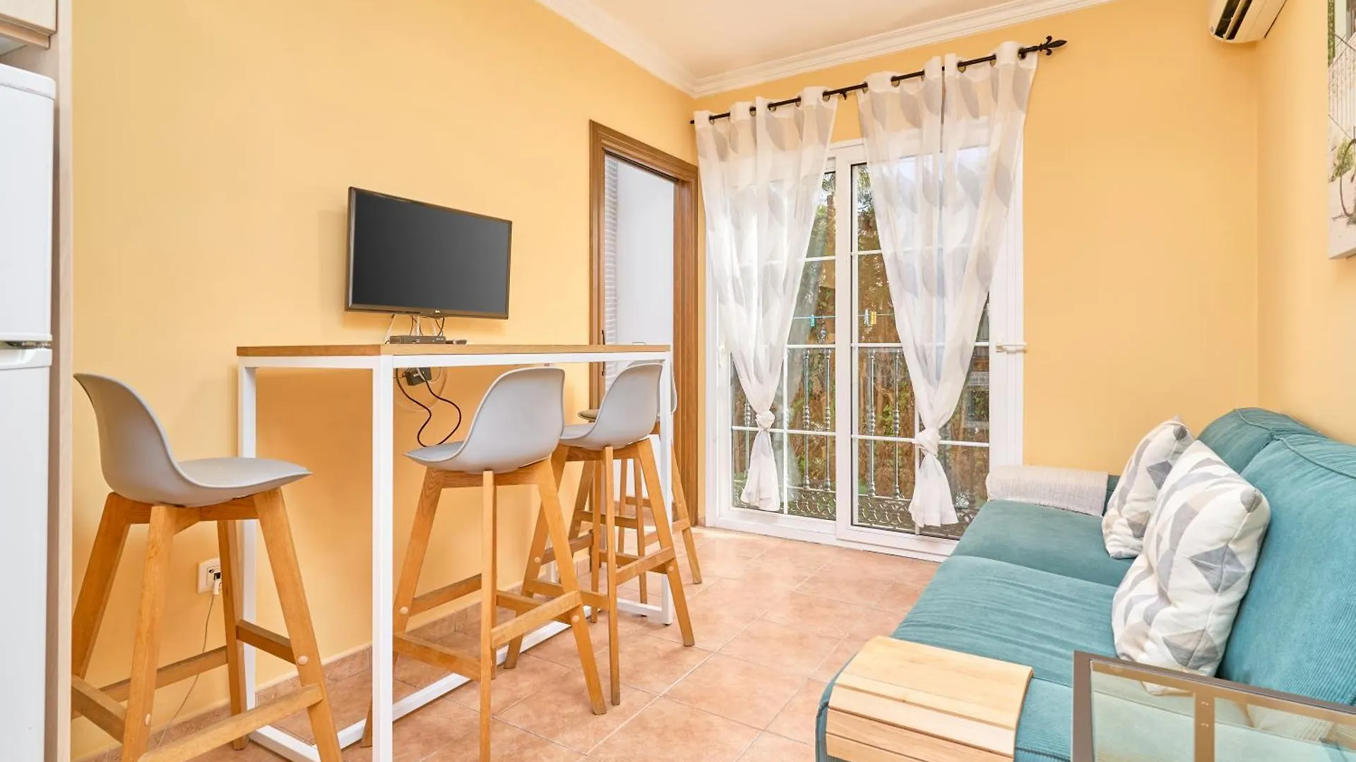Apartment Burriana Beach Apt Nerja