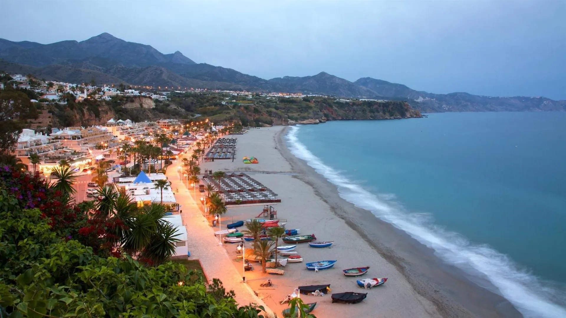 Burriana Beach Apt Nerja 0*,