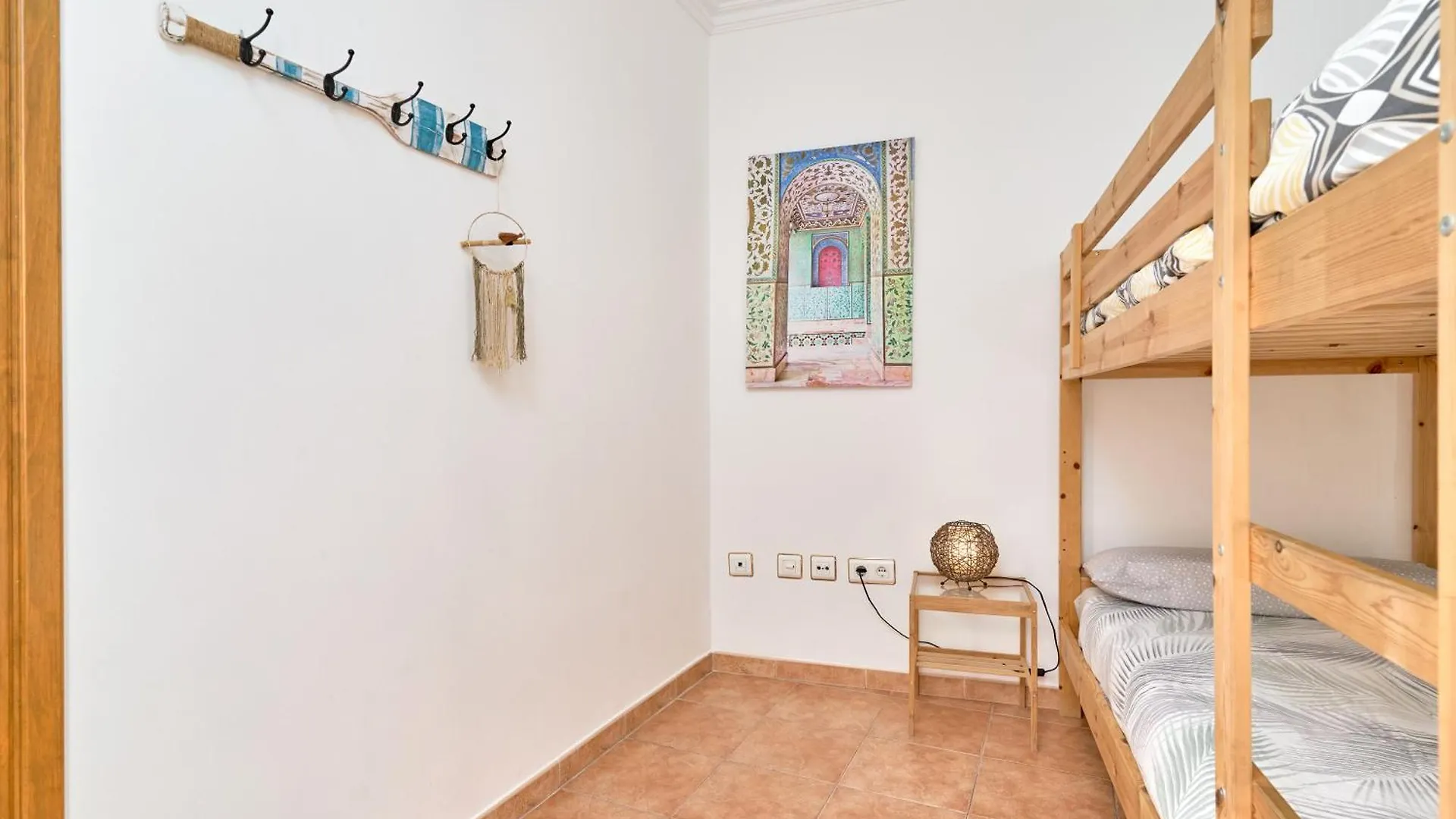 Апартаменты Burriana Beach Apt Нерха
