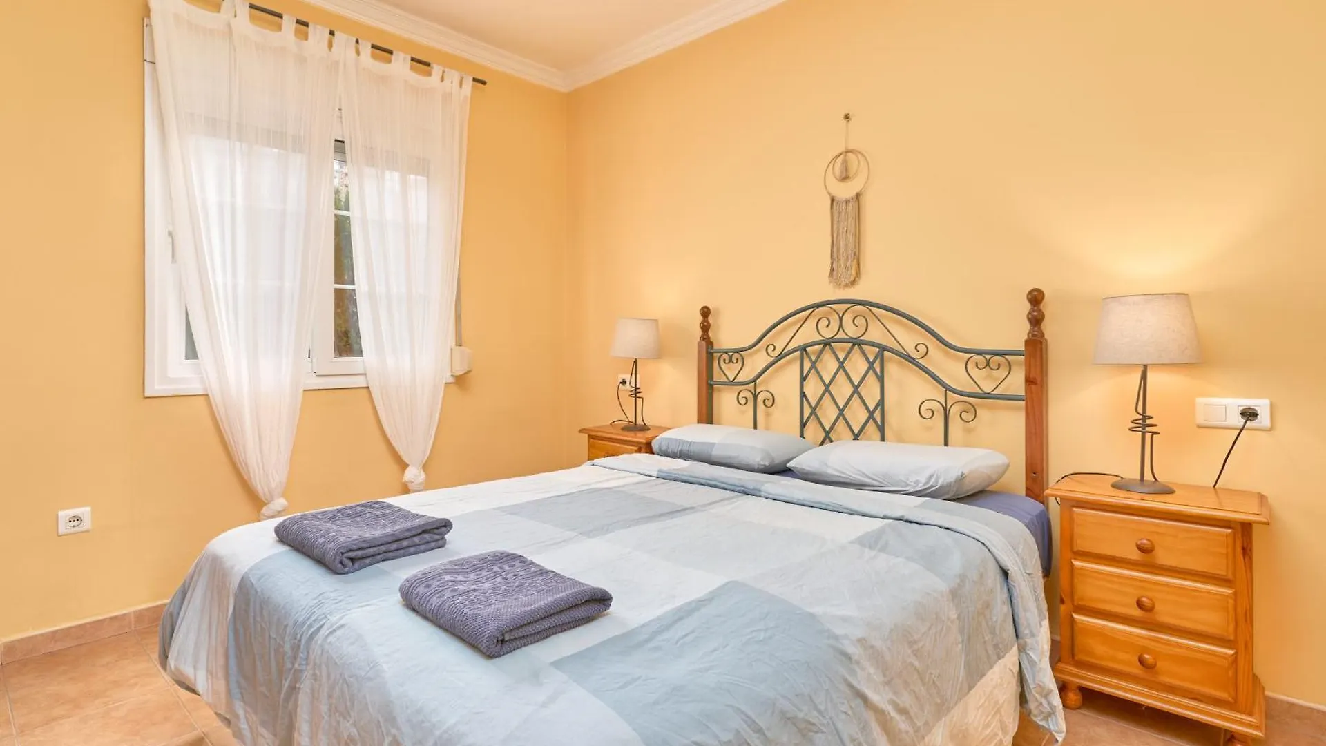 Burriana Beach Apt Нерха
