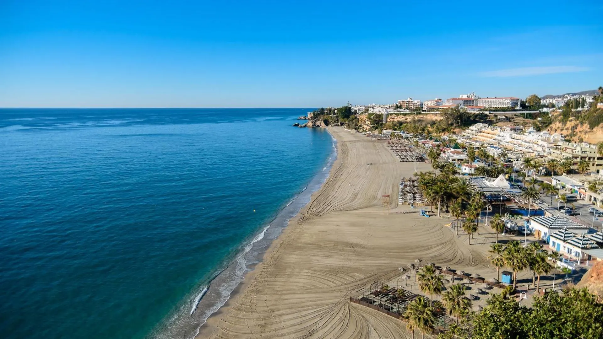Апартаменты Burriana Beach Apt Нерха